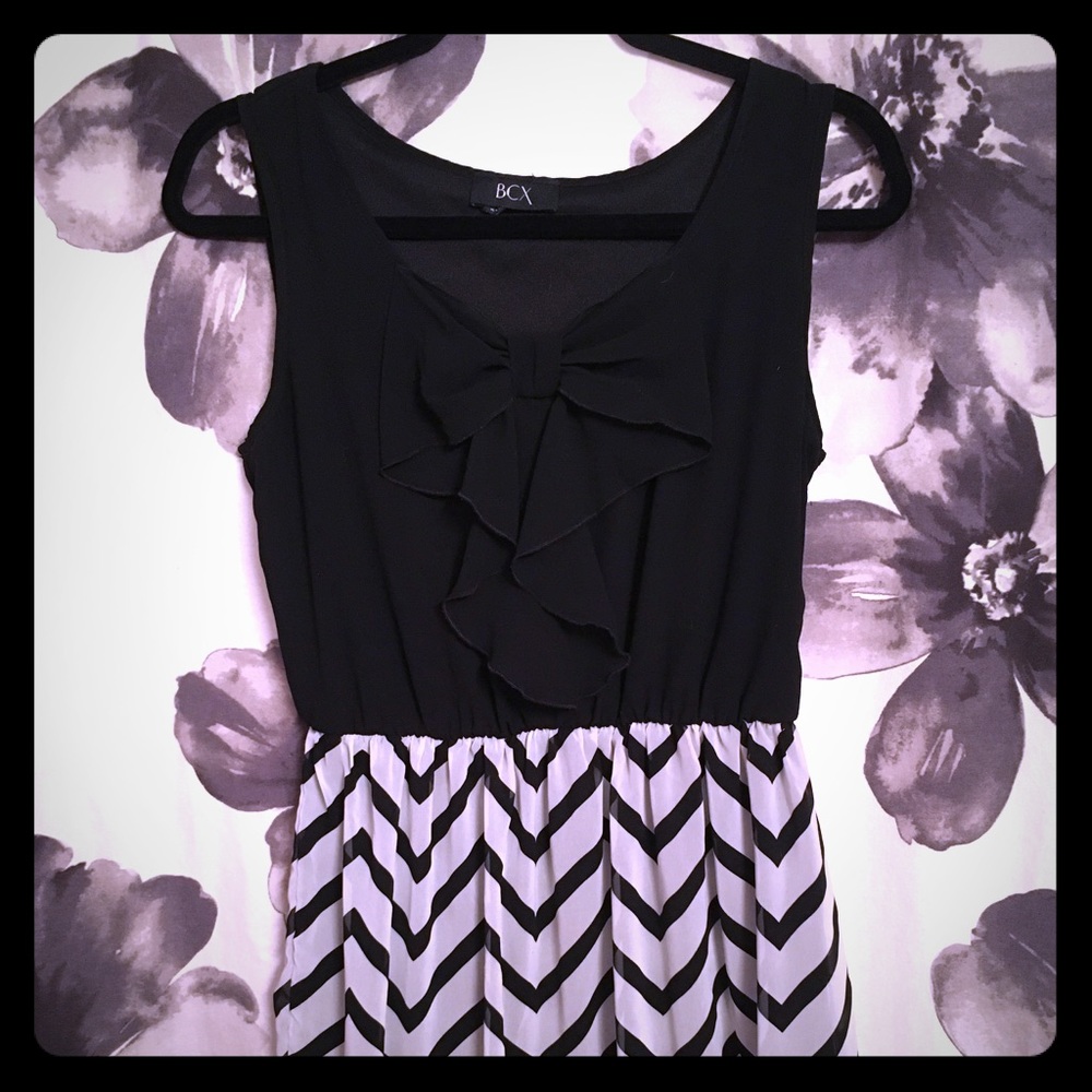 Black and White Chevron BCX Large Dress